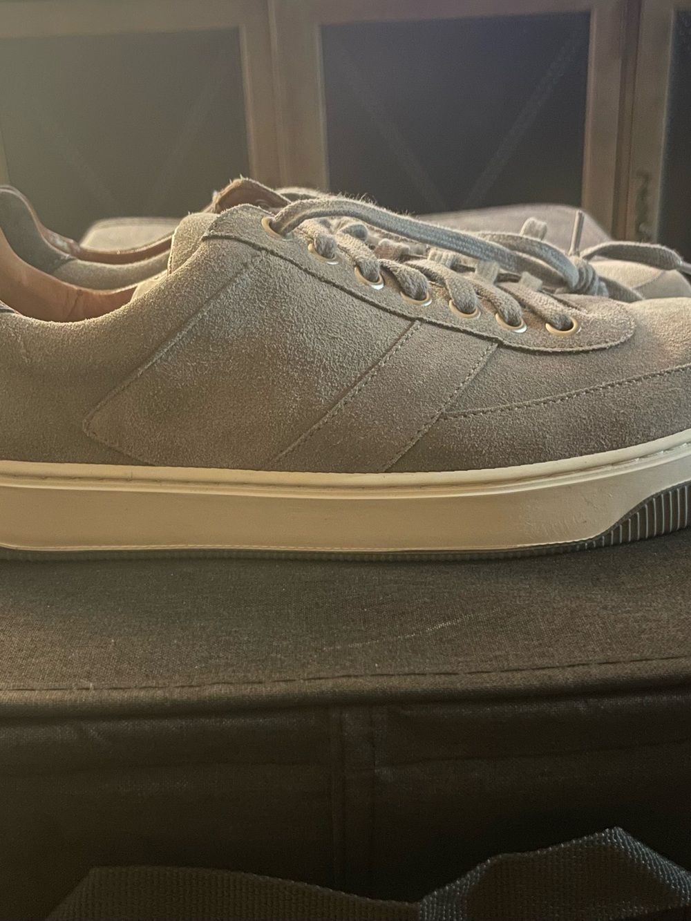 Peter Millar Crown Crafted Vantage Gray Suede Low-Top Sneakers Men’s 10.5 NWT